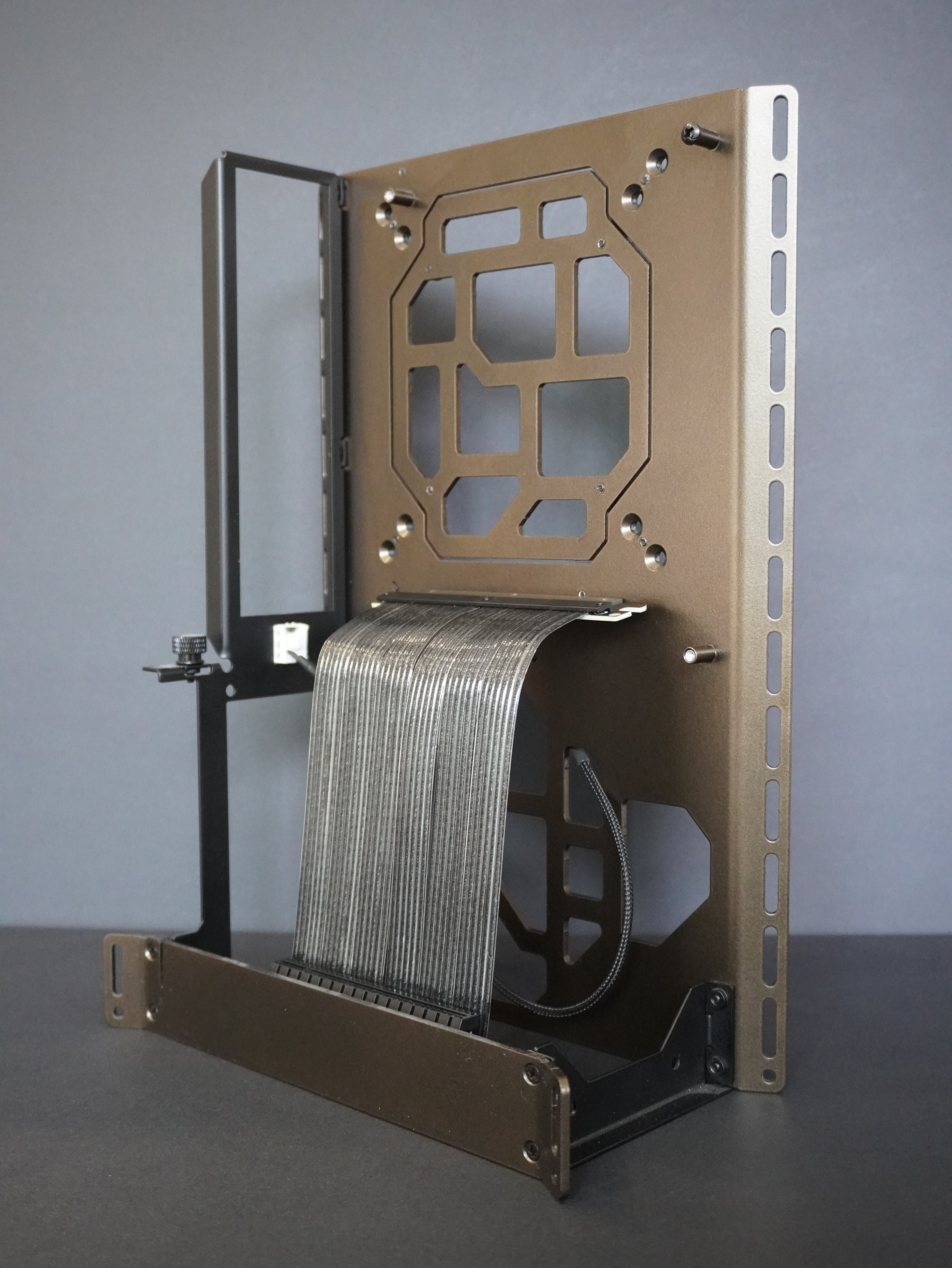 canvas sff case in bronze with pcie riser cable